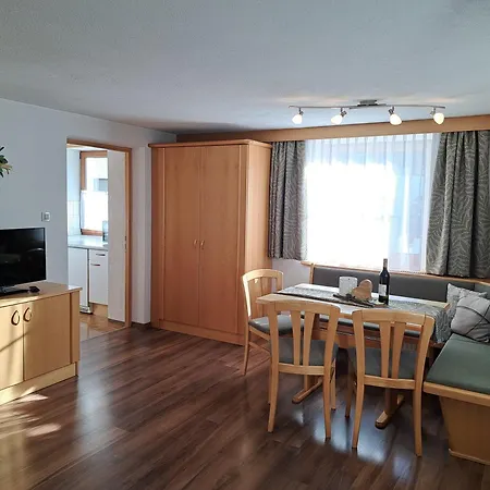 Klapeer Apartment *